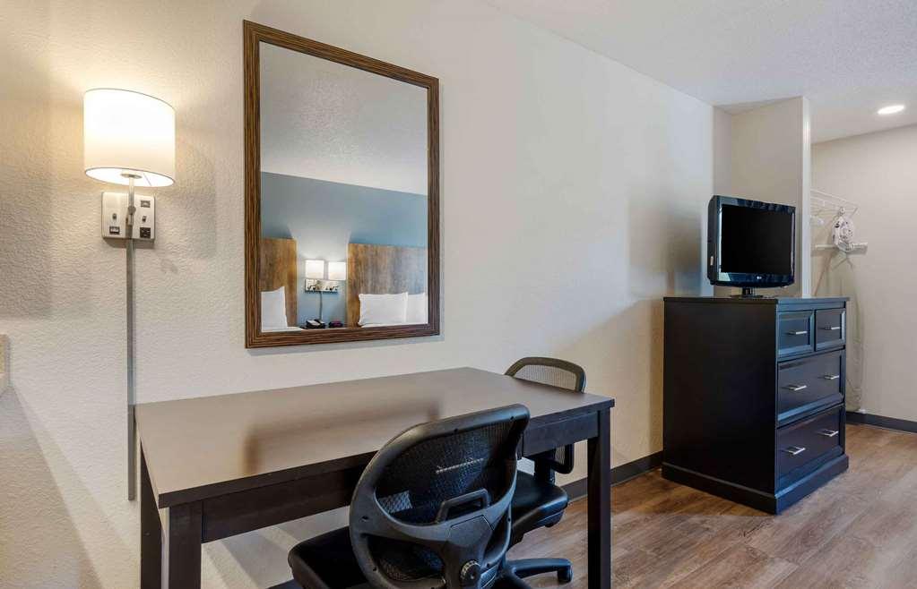 Extended Stay America Select Suites - Charlotte - Airport Room photo
